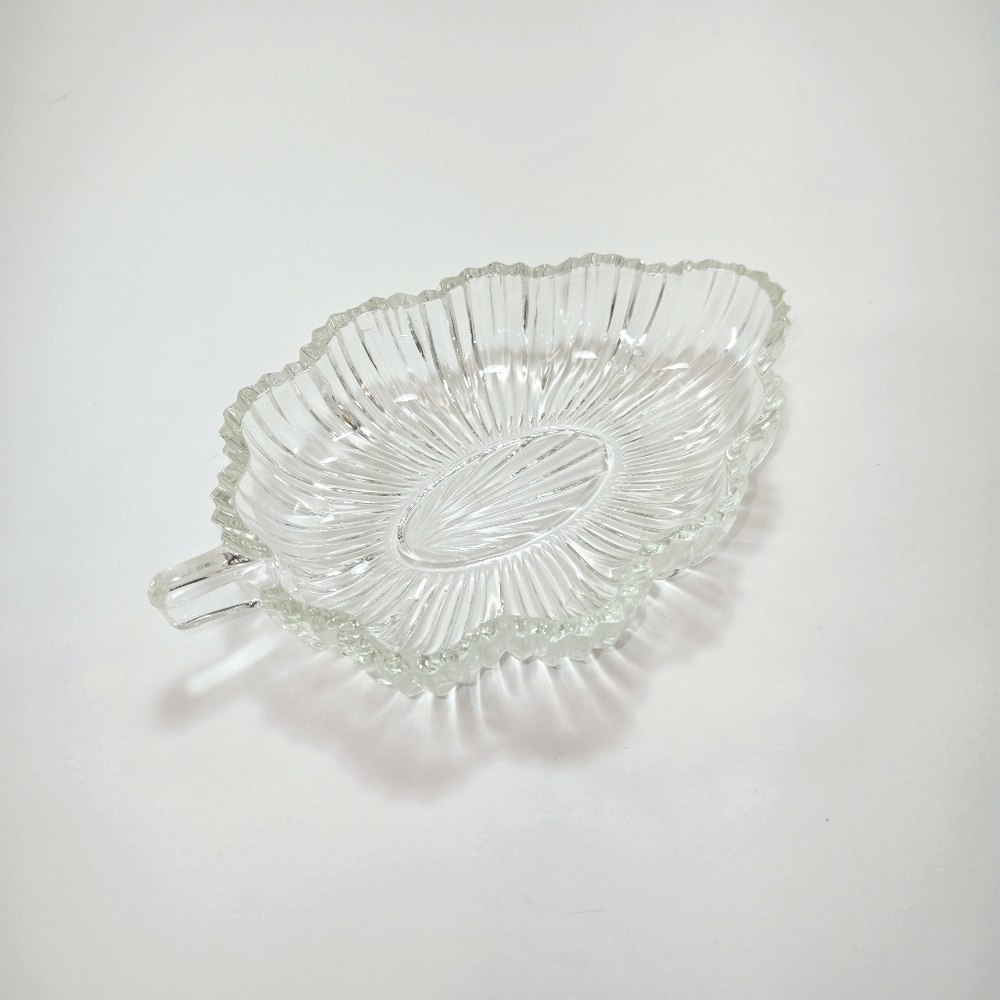 Vintage Depression Glass Trinket Dish Like New Leaf Shaped Ridged Pattern